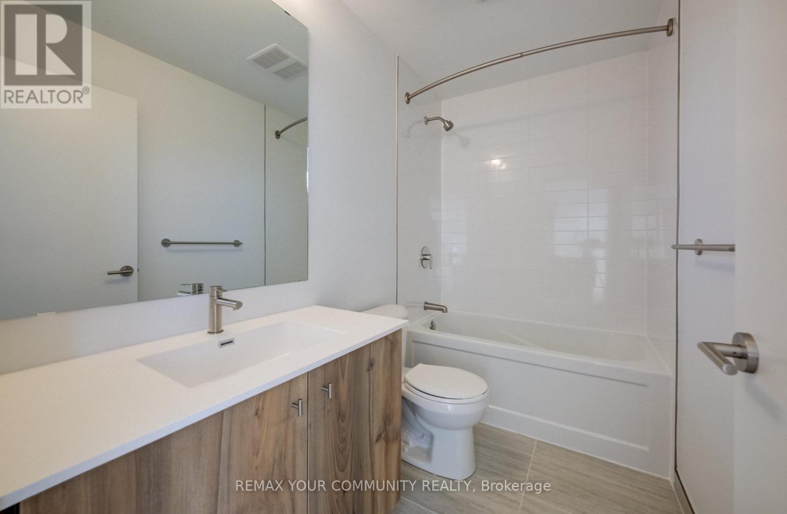 3404 - 25 Wellington Street Property Photo 31