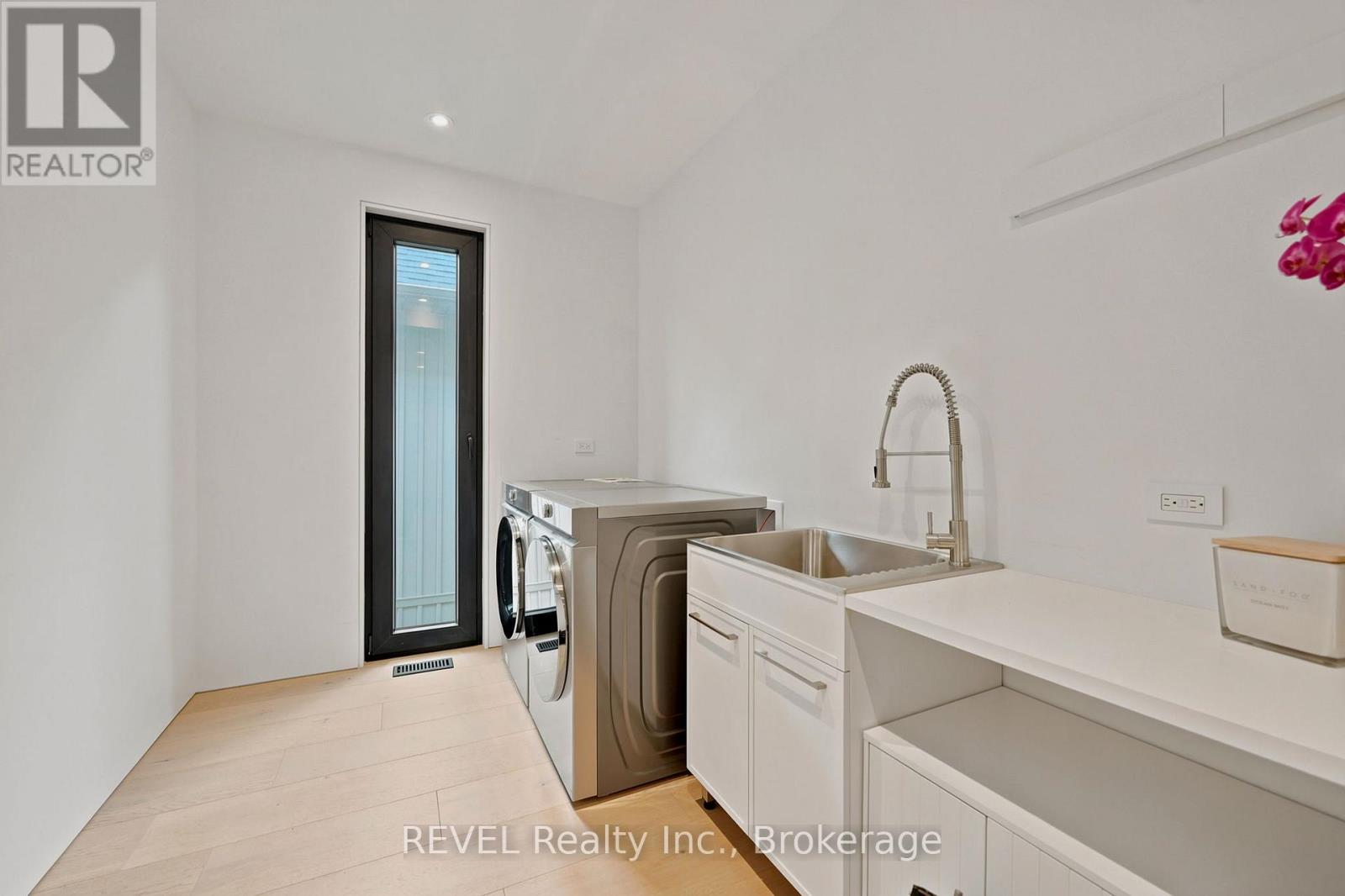 81 Mackenzie King Avenue Property Photo 10