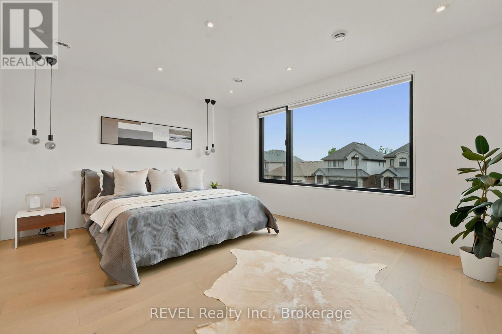 81 Mackenzie King Avenue Property Photo 21
