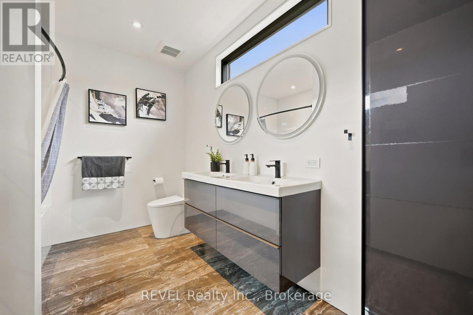 81 Mackenzie King Avenue Property Photo 31