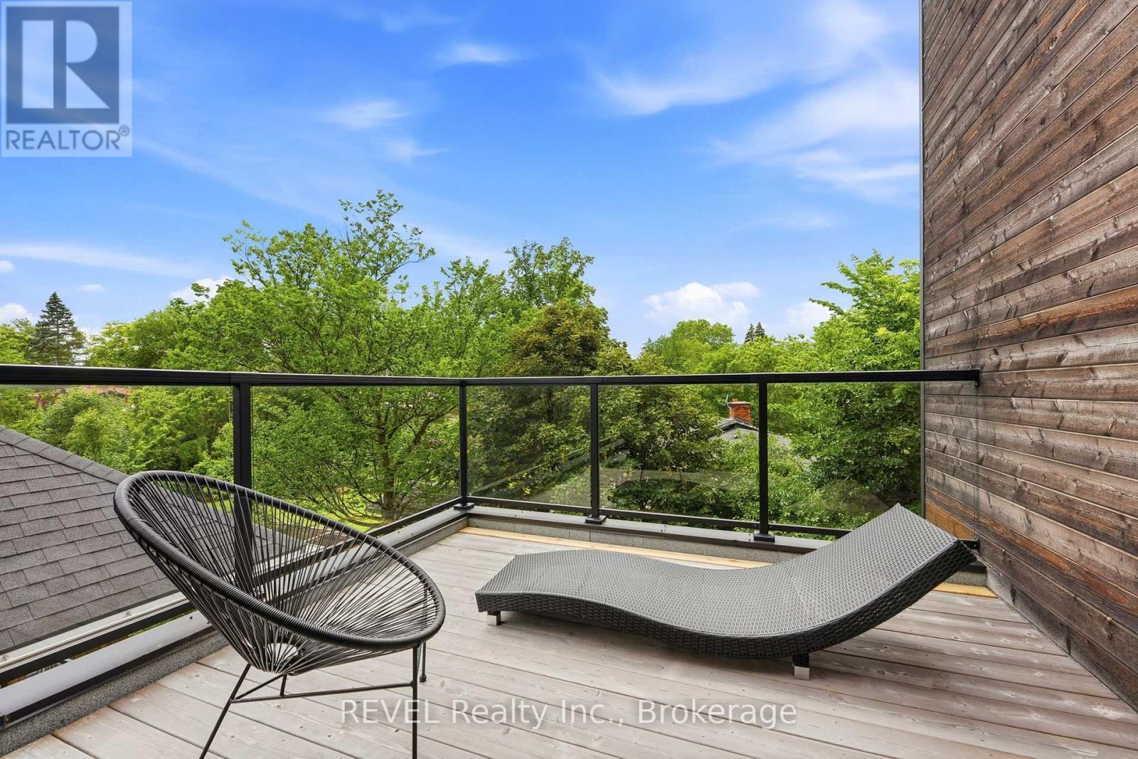 81 Mackenzie King Avenue Property Photo 32
