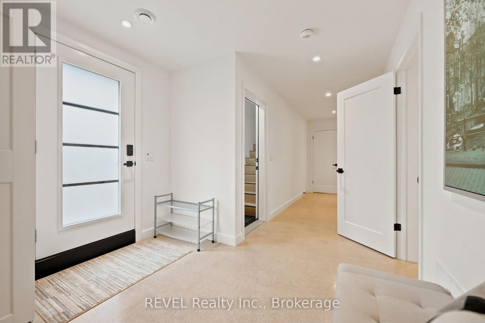 81 Mackenzie King Avenue Property Photo 35