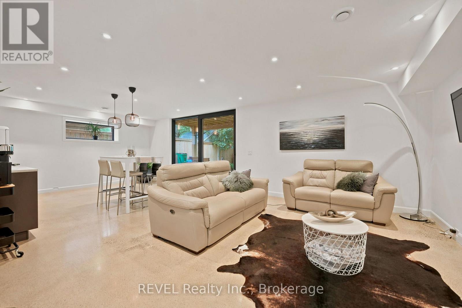 81 Mackenzie King Avenue Property Photo 36