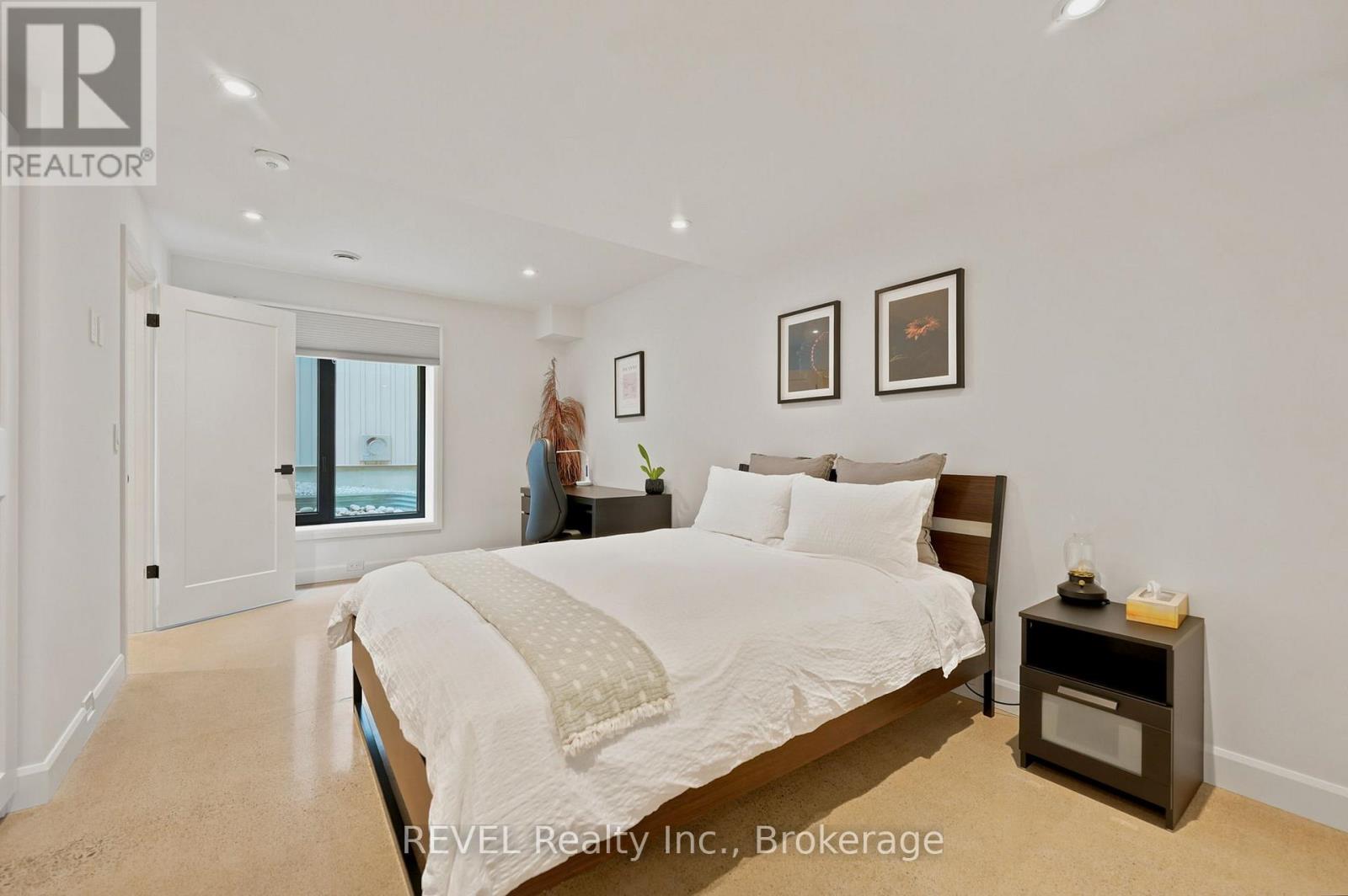81 Mackenzie King Avenue Property Photo 41
