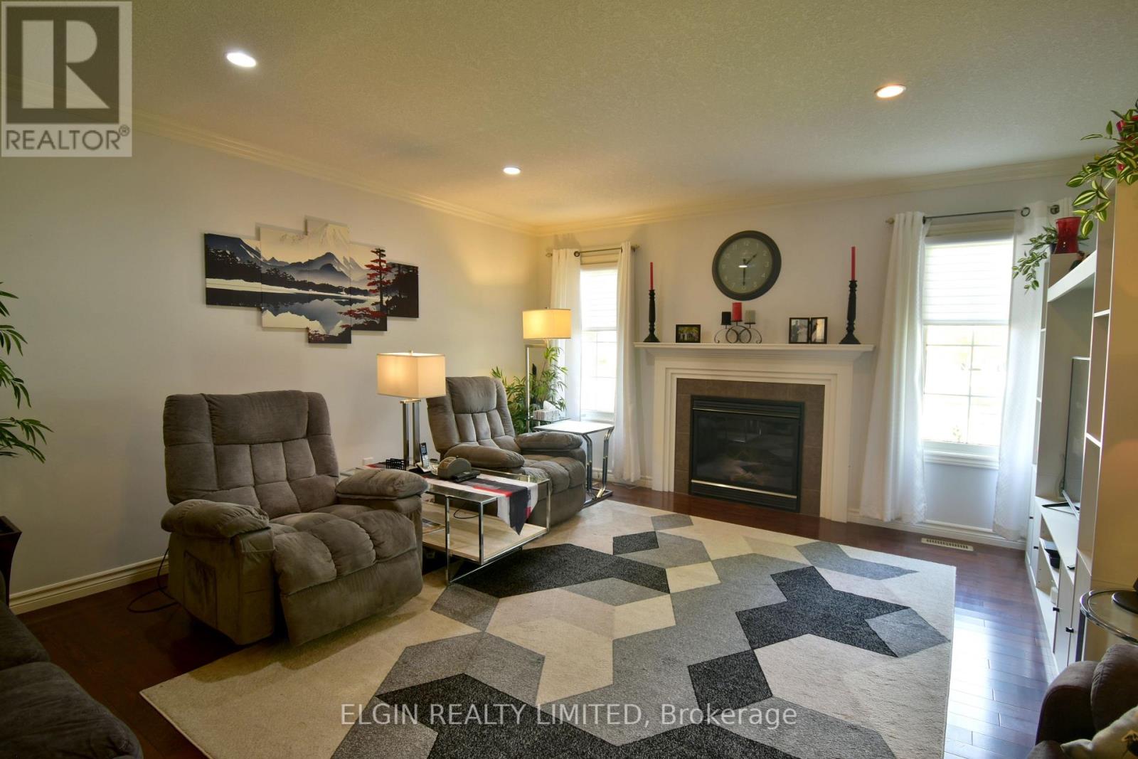 30 Peach Tree Boulevard Property Photo 6