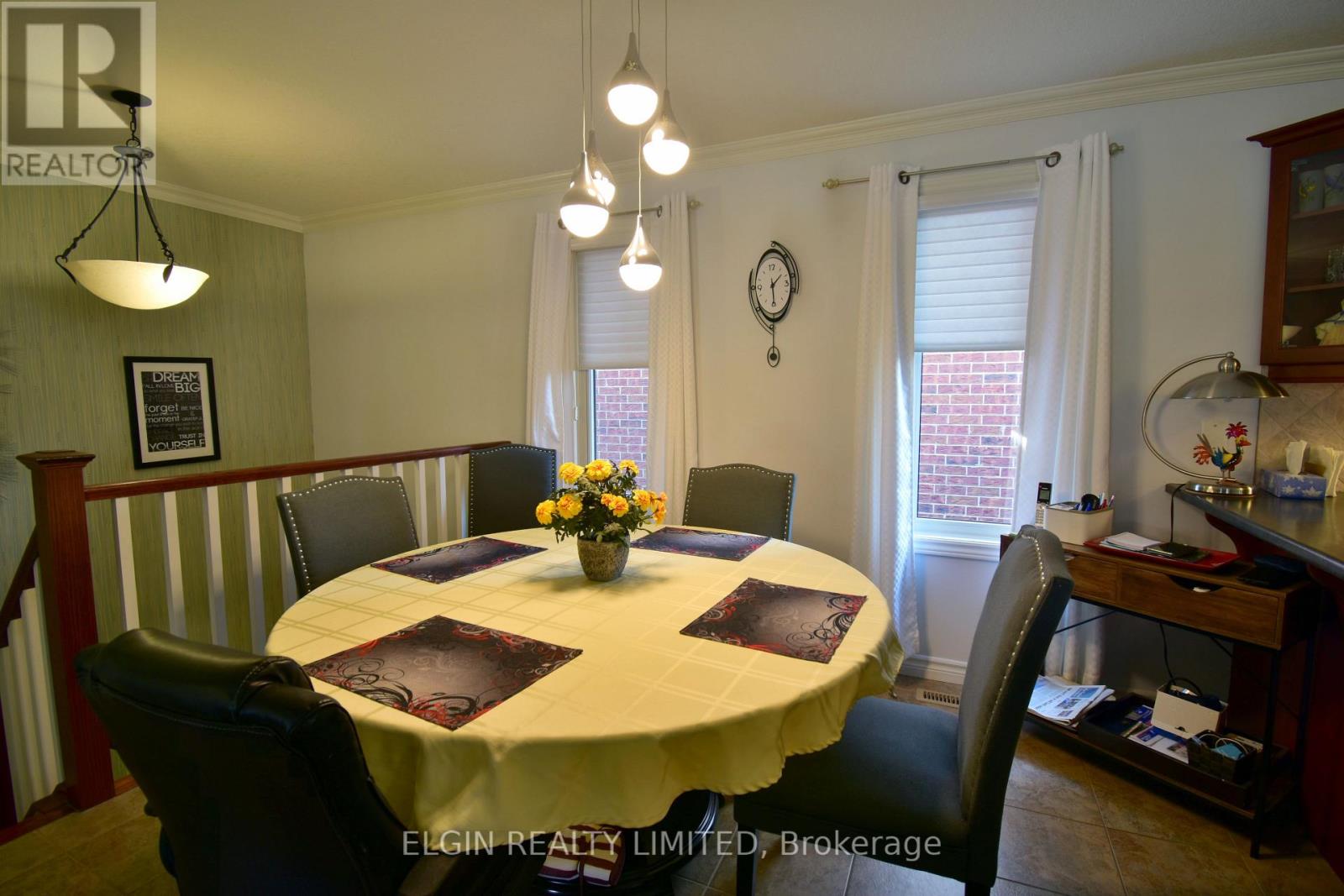 30 Peach Tree Boulevard Property Photo 8