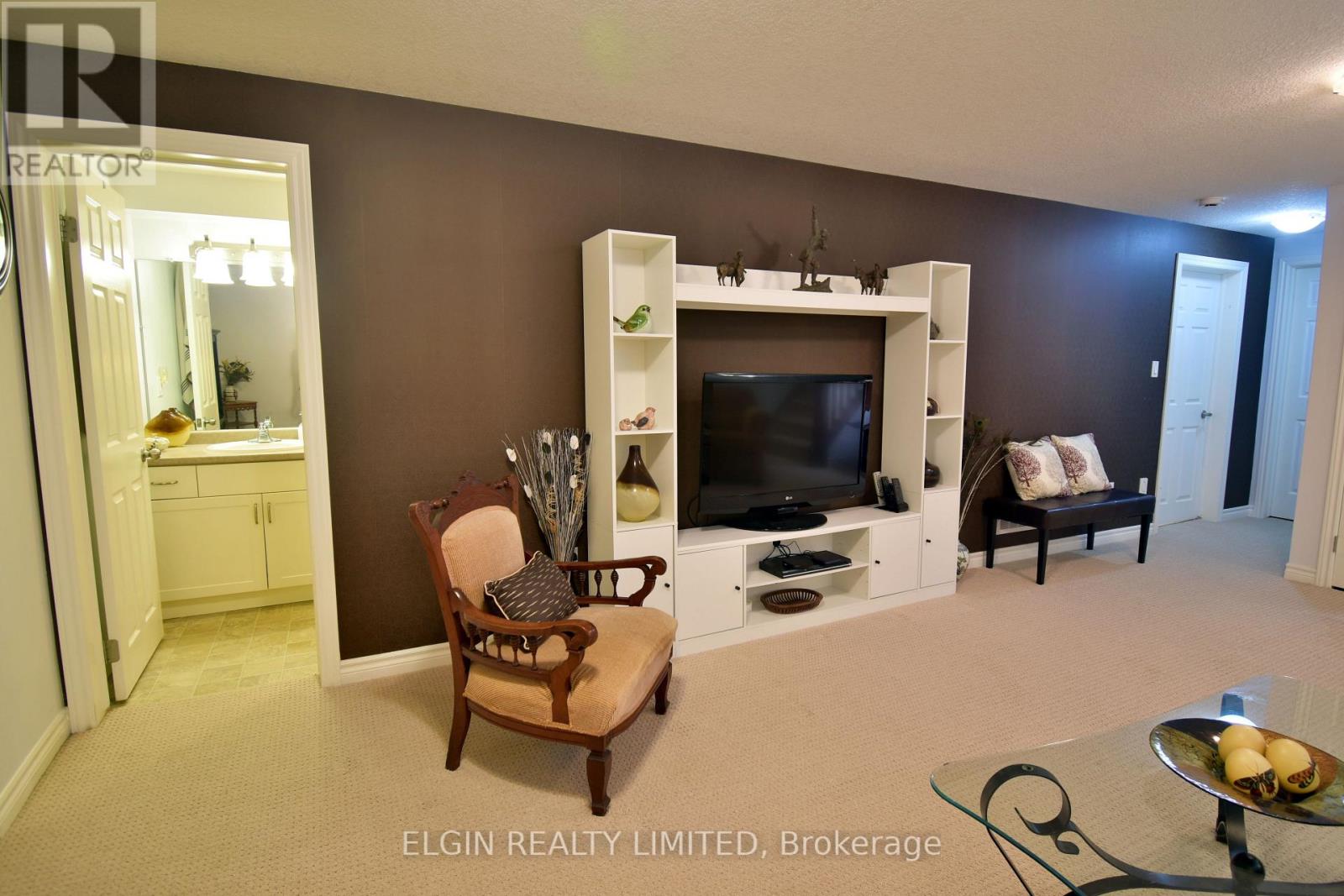 30 Peach Tree Boulevard Property Photo 26