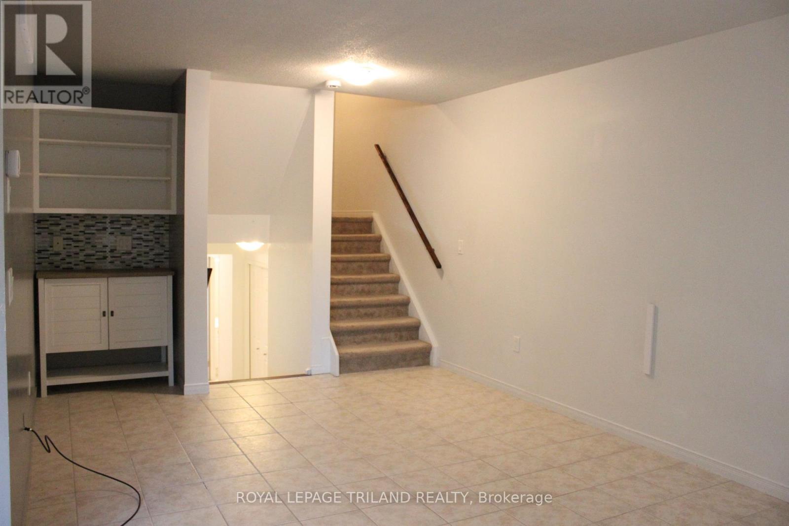 44 - 780 Fanshawe Park Road Property Photo 5