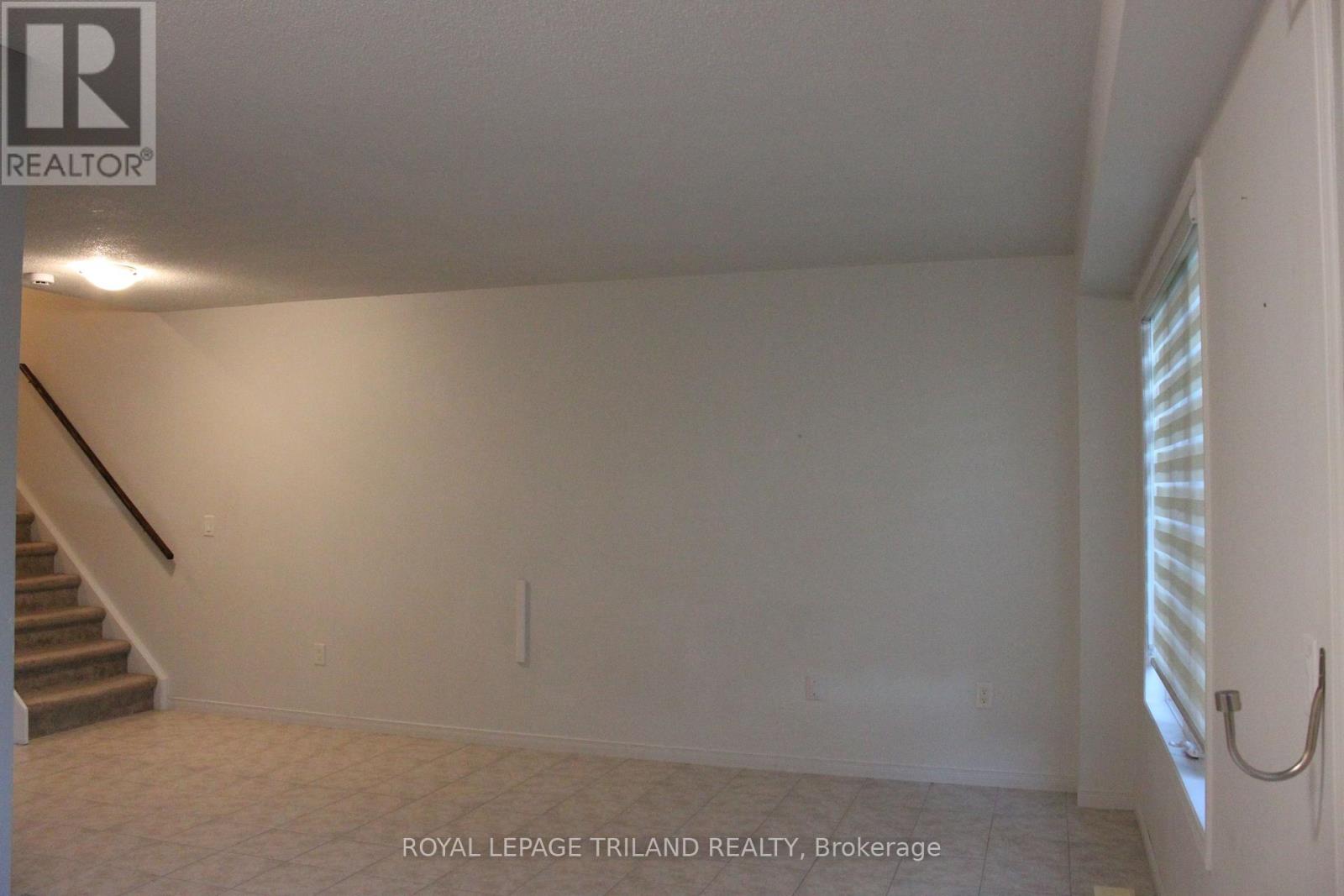 44 - 780 Fanshawe Park Road Property Photo 6