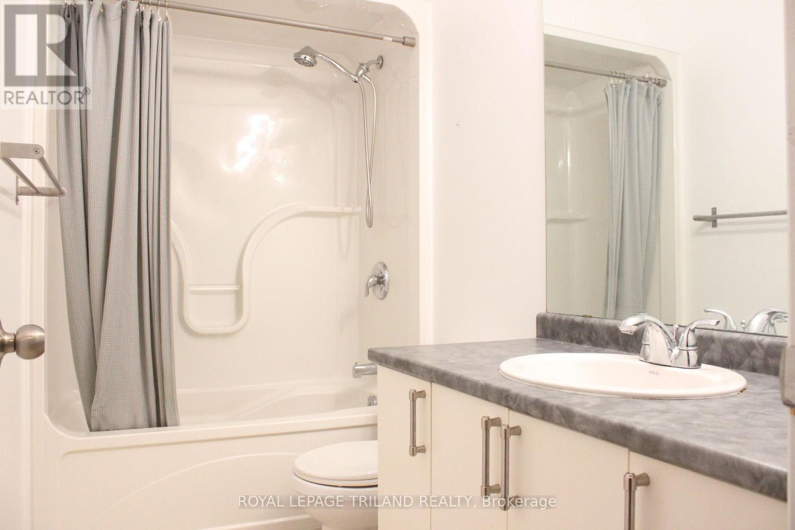 44 - 780 Fanshawe Park Road Property Photo 14