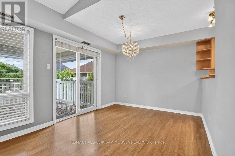 19 Colchester Square Property Photo 11