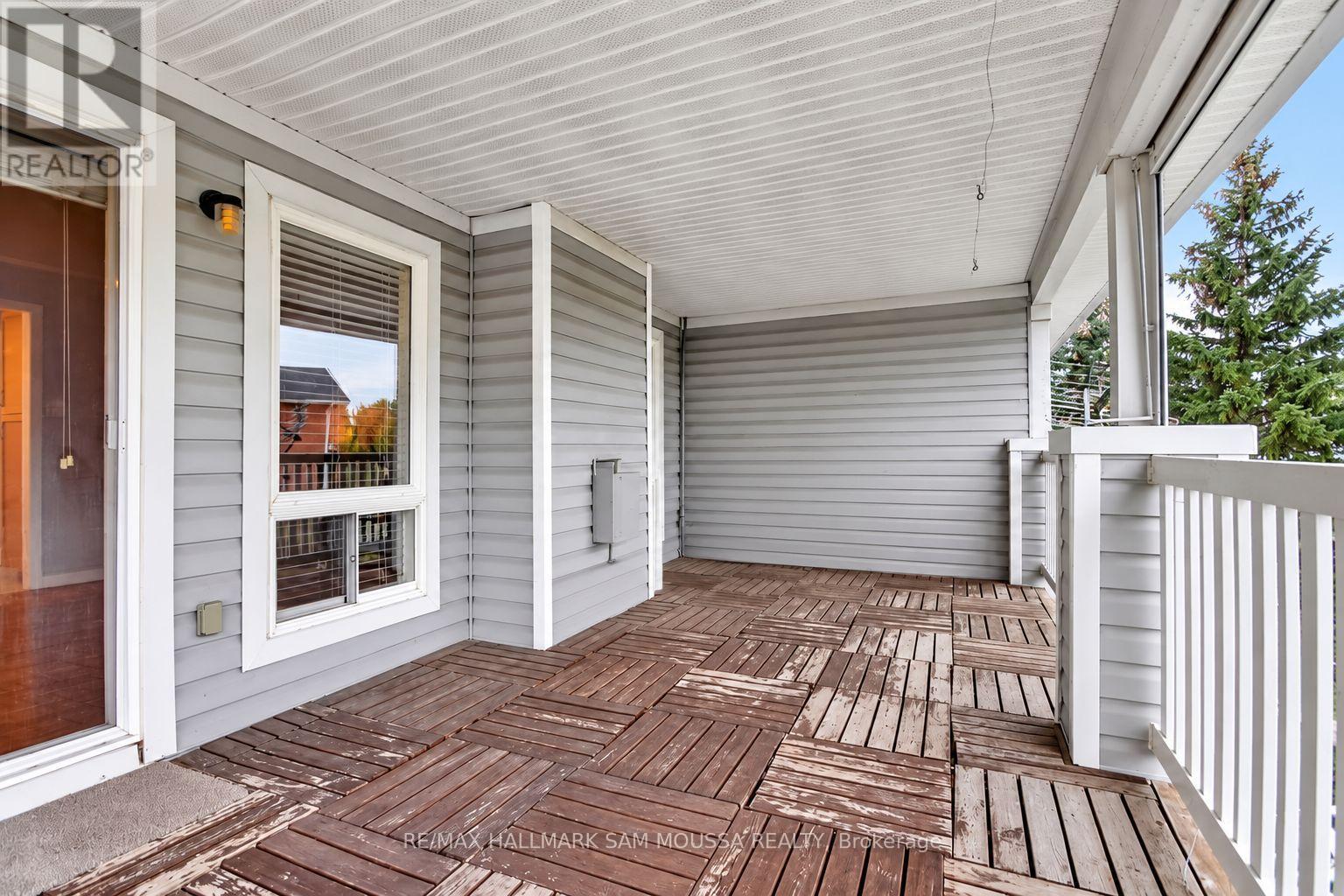 19 Colchester Square Property Photo 33