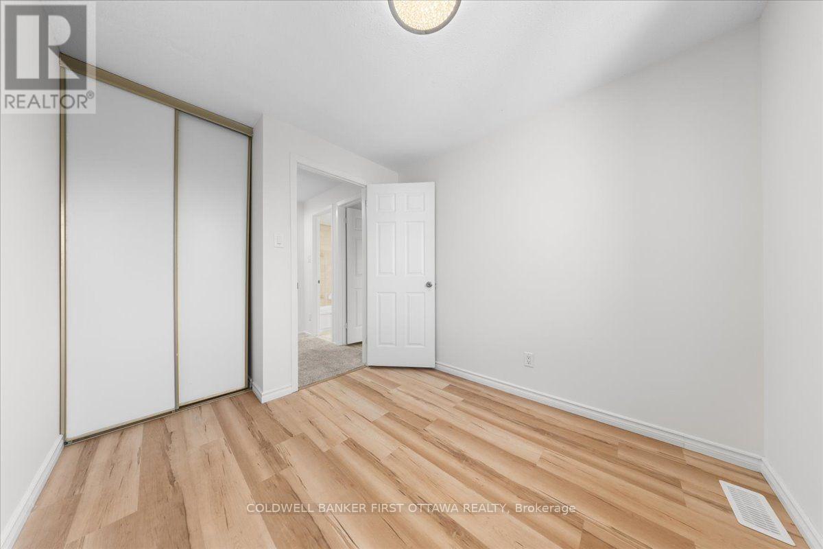 2f Castlebrook Lane Property Photo 16