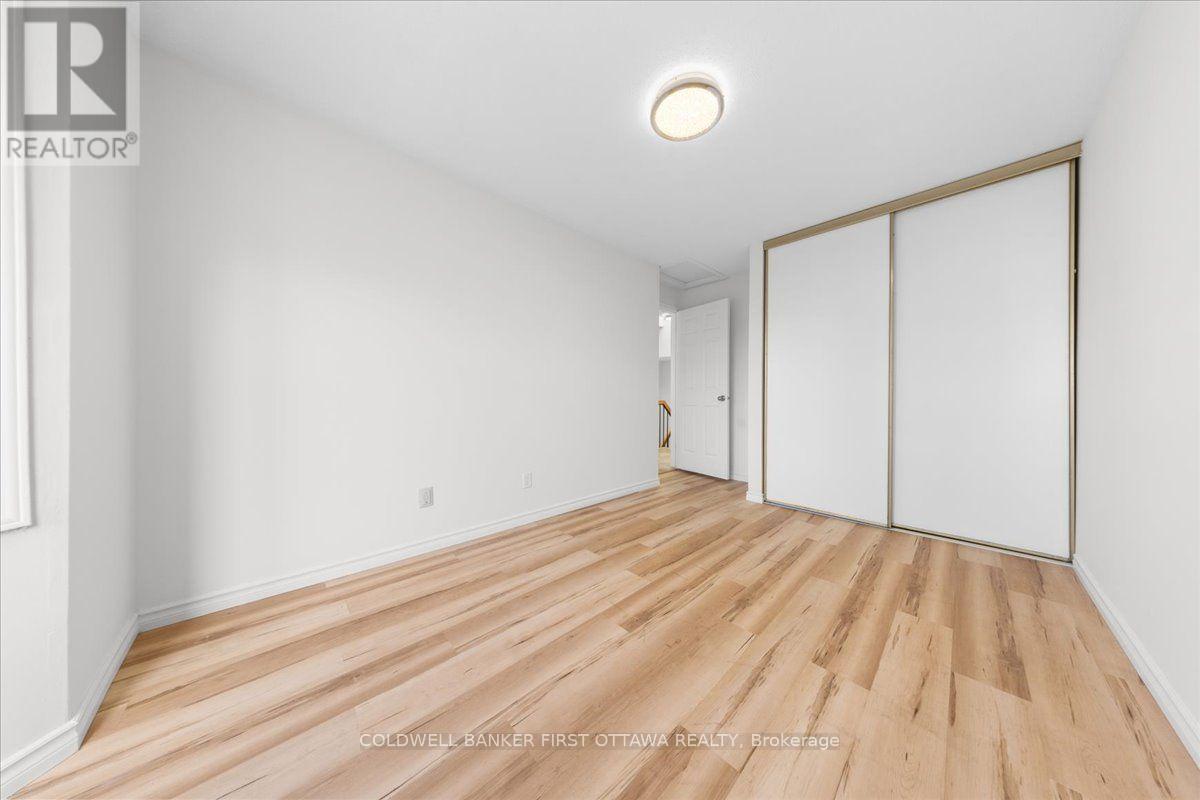 2f Castlebrook Lane Property Photo 18