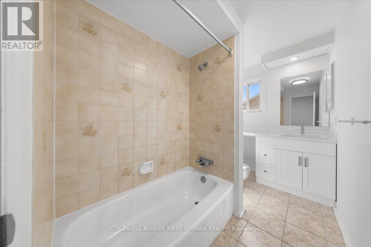 2f Castlebrook Lane Property Photo 19