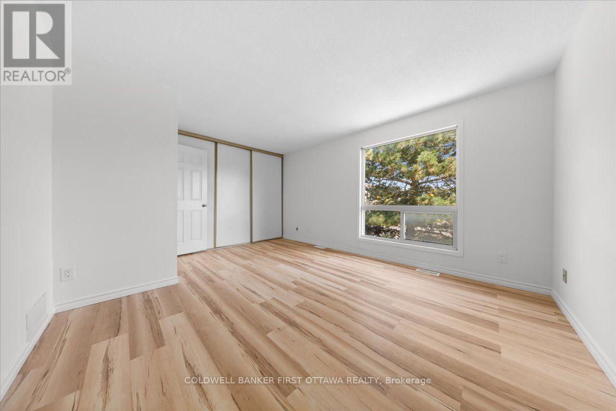 2f Castlebrook Lane Property Photo 22