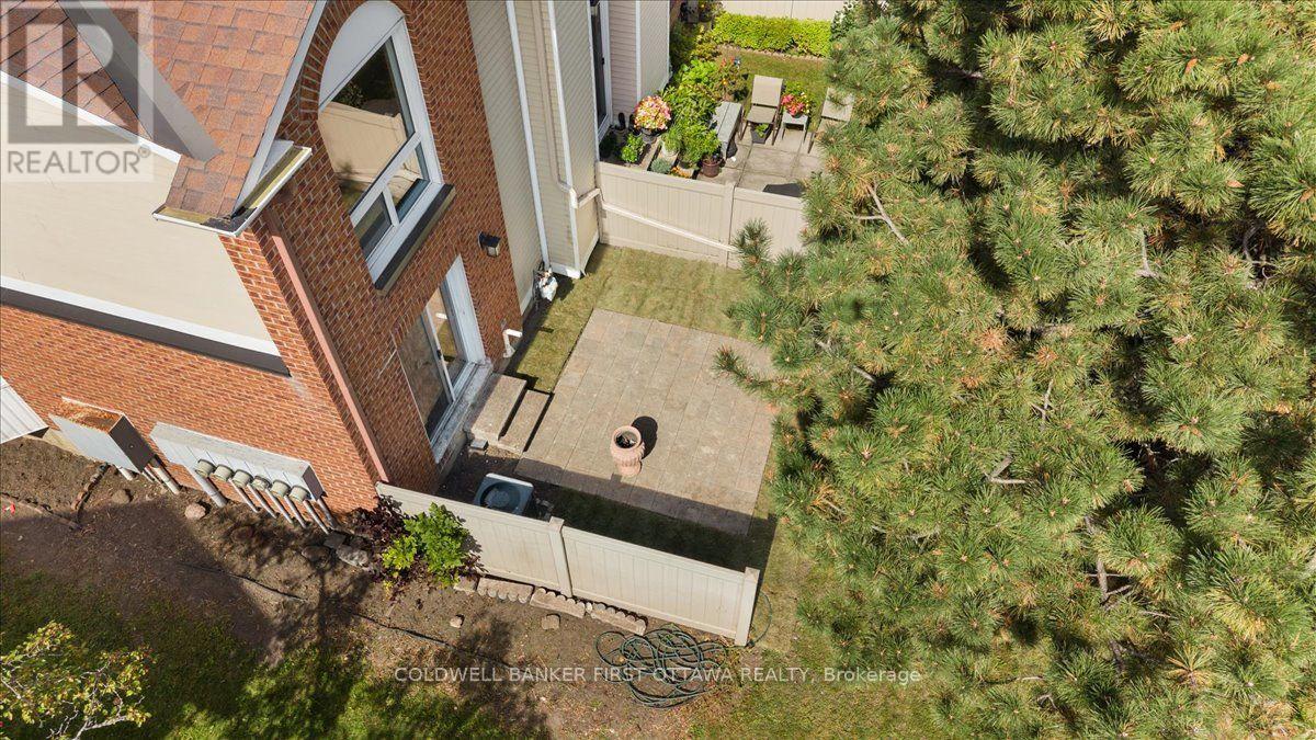 2f Castlebrook Lane Property Photo 28