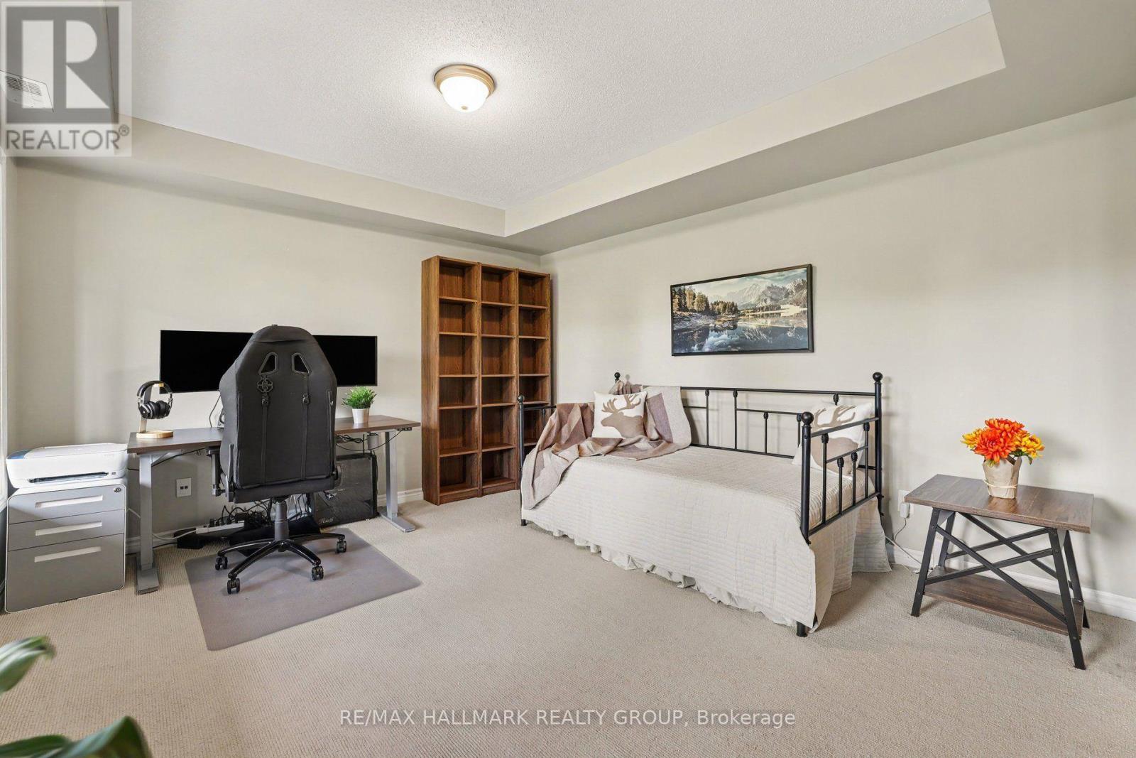 614 Martinique Lane Property Photo 6