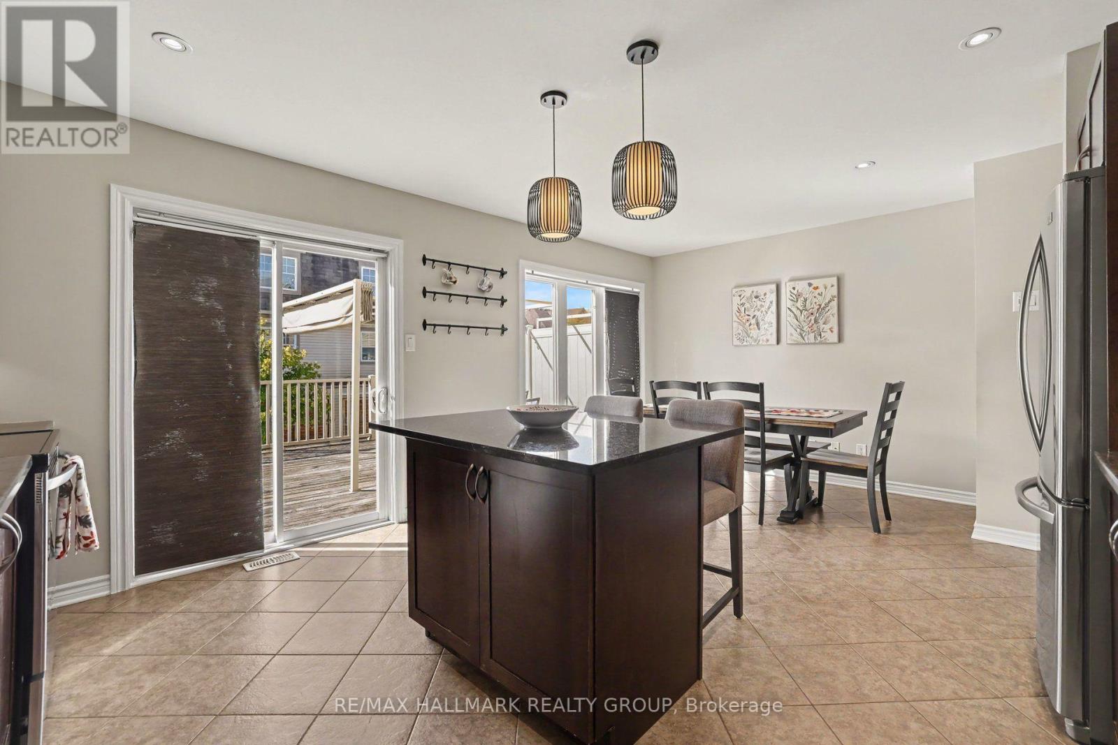 614 Martinique Lane Property Photo 14