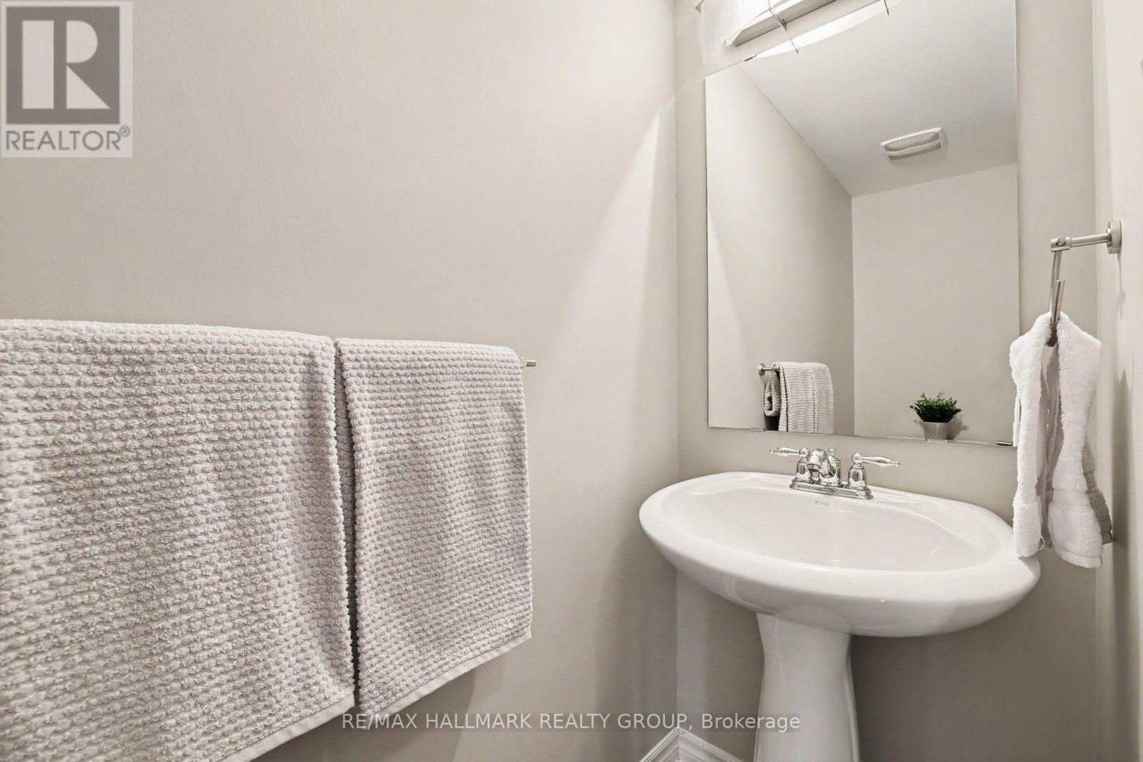 614 Martinique Lane Property Photo 22