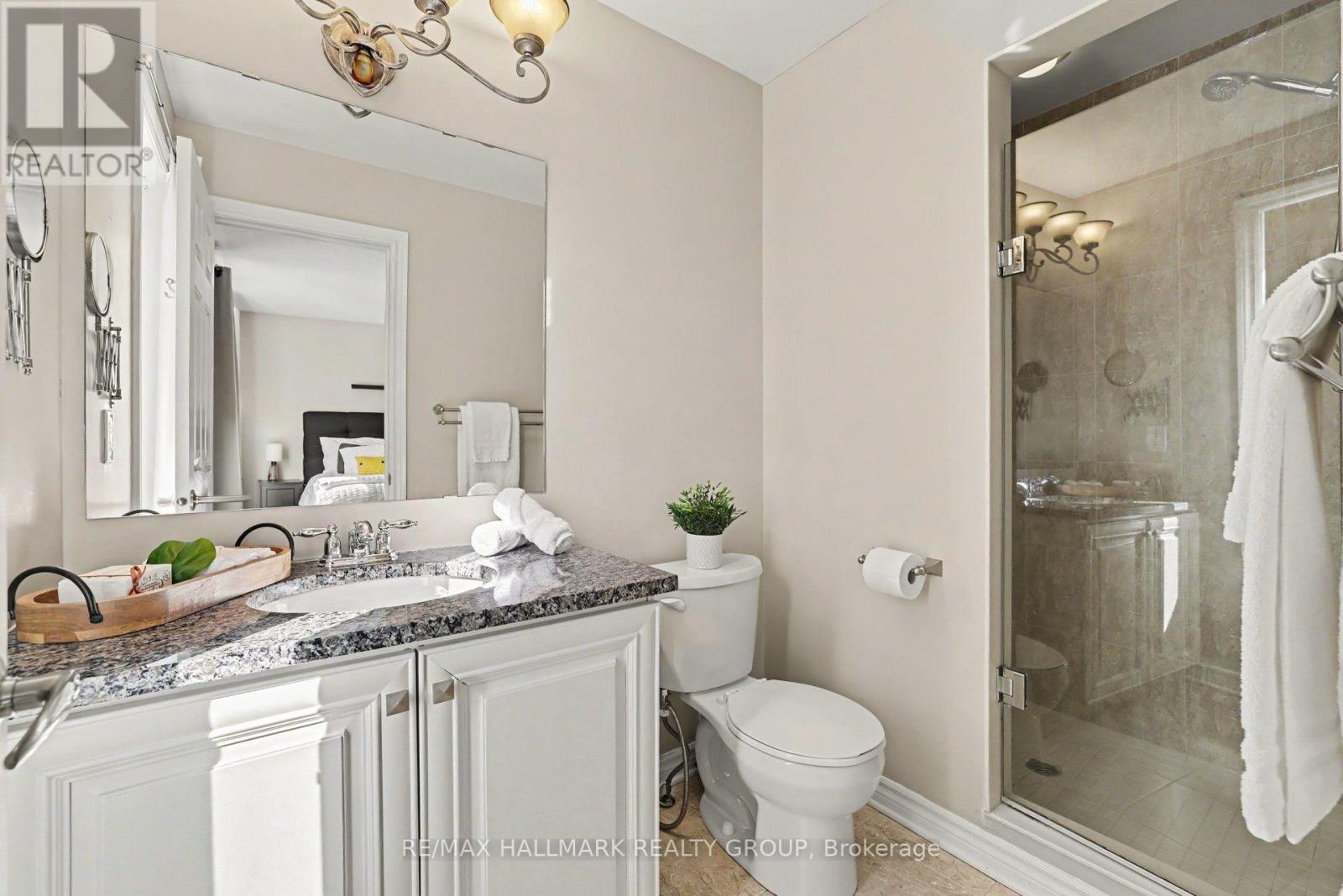 614 Martinique Lane Property Photo 26