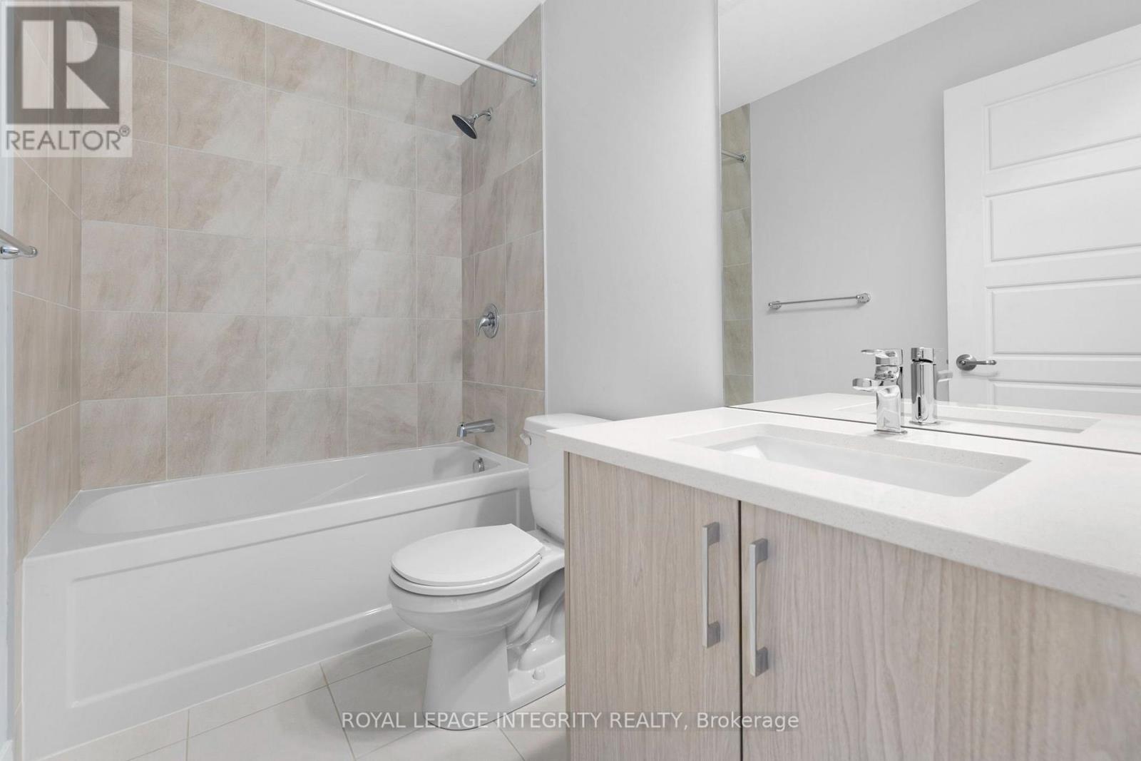 622 Parnian Private Property Photo 13