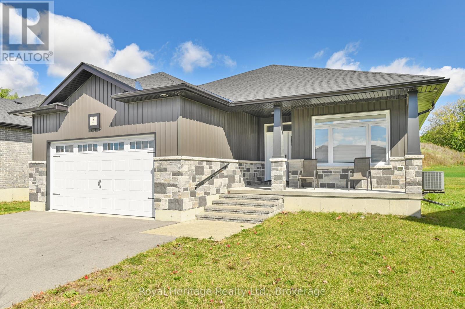 5 Schmidt Way Property Photo 2