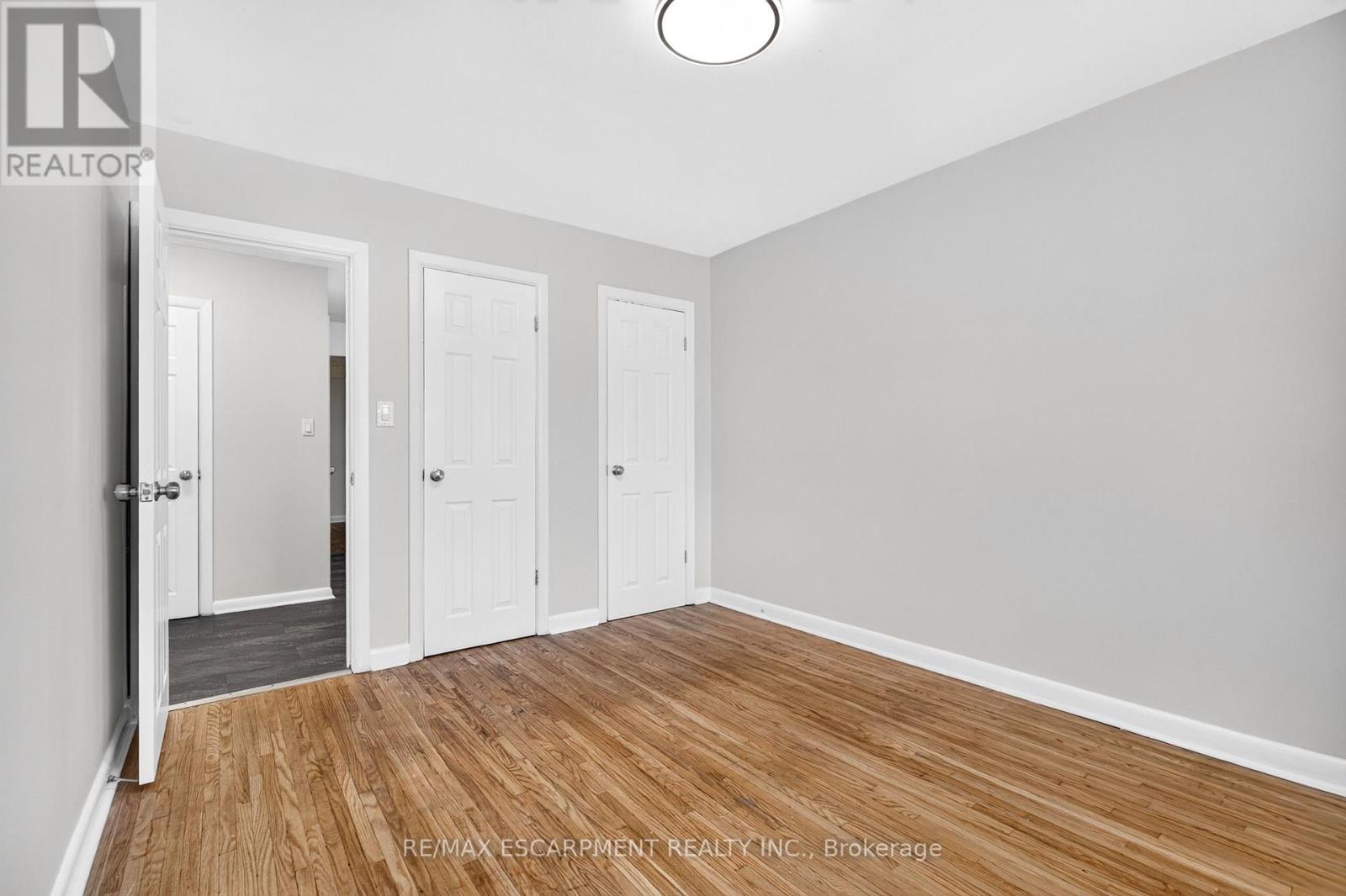 3 - 3 Applewood Avenue Property Photo 16