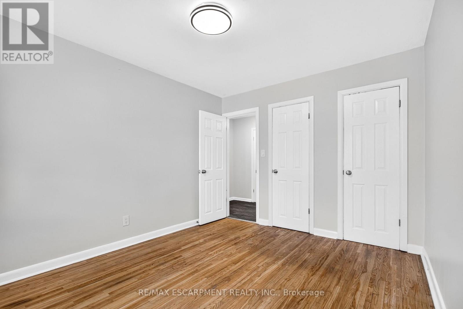 3 - 3 Applewood Avenue Property Photo 17