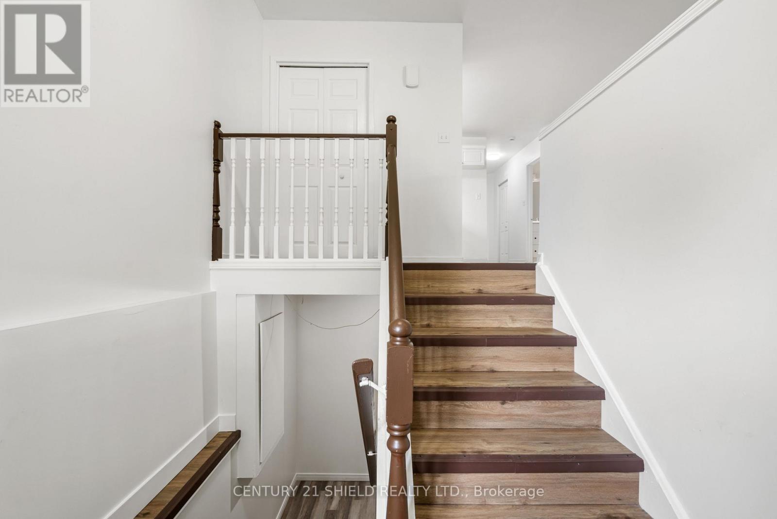 1011 Adolphus Street Property Photo 4