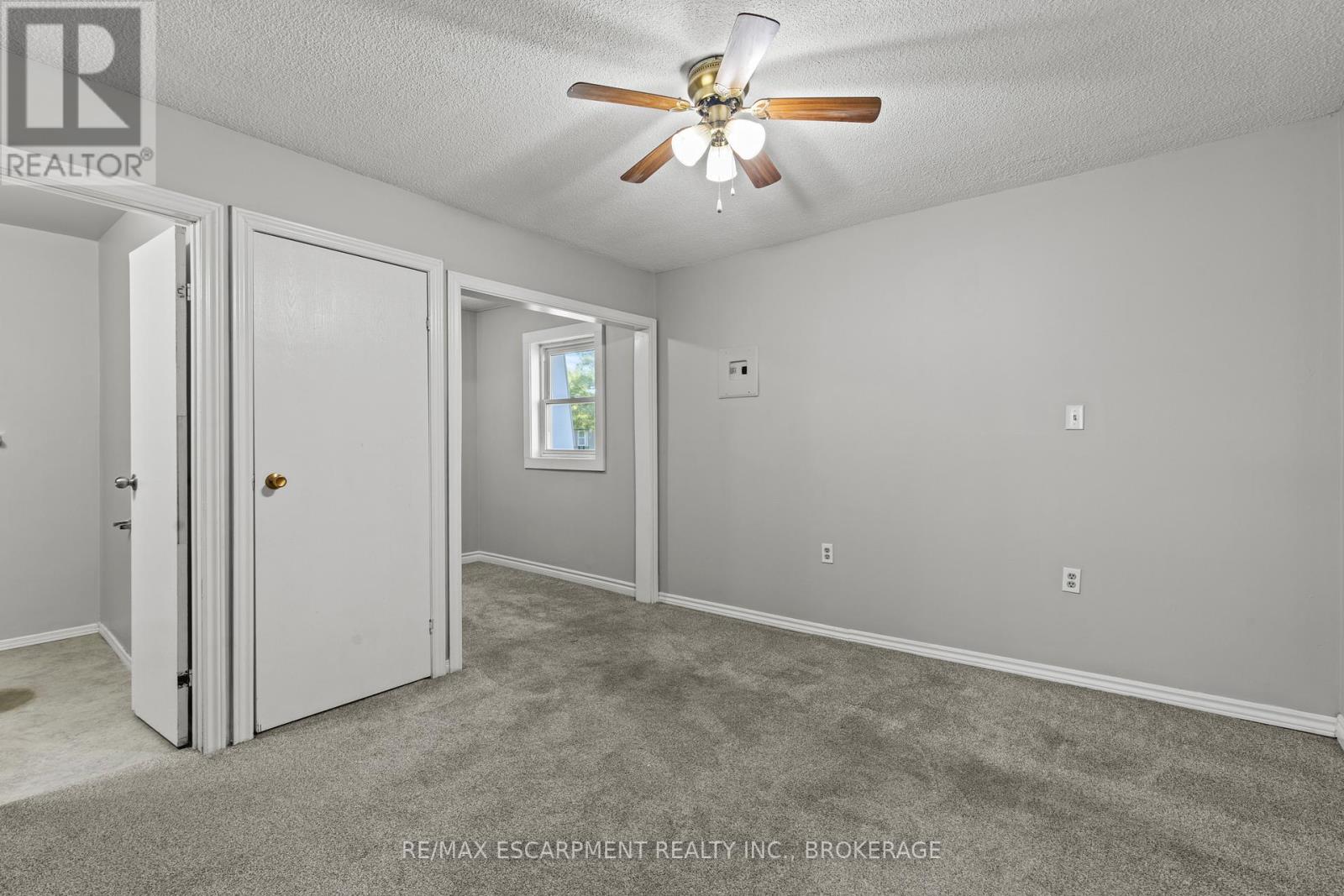 Upper - 15 Mccormick Street Property Photo 10