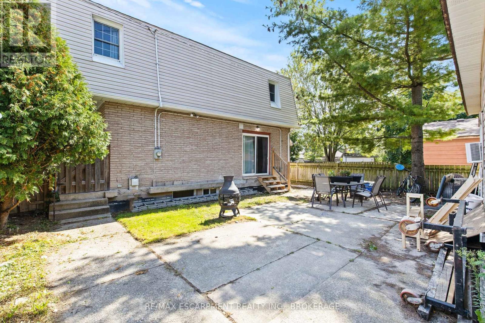 Upper - 15 Mccormick Street Property Photo 17