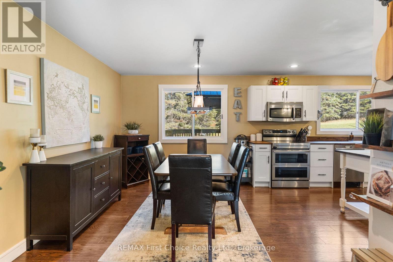1598 Harstone Road Property Photo 14