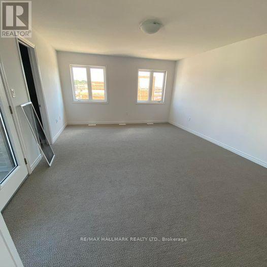 185 Longboat Run W Property Photo 15