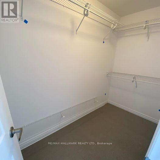 185 Longboat Run W Property Photo 22