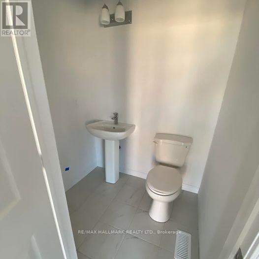 185 Longboat Run W Property Photo 24