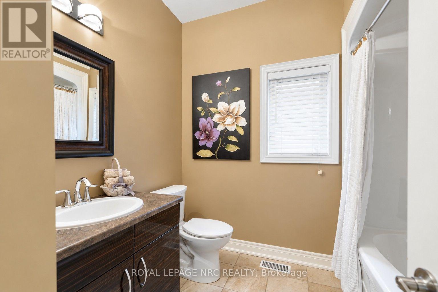295 Creekside Drive Property Photo 17