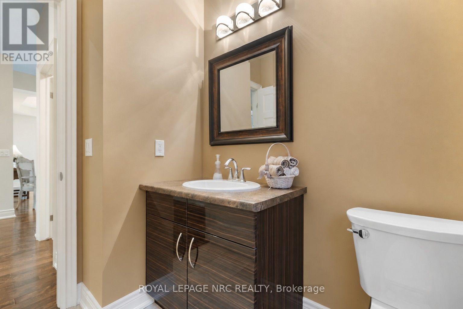 295 Creekside Drive Property Photo 18