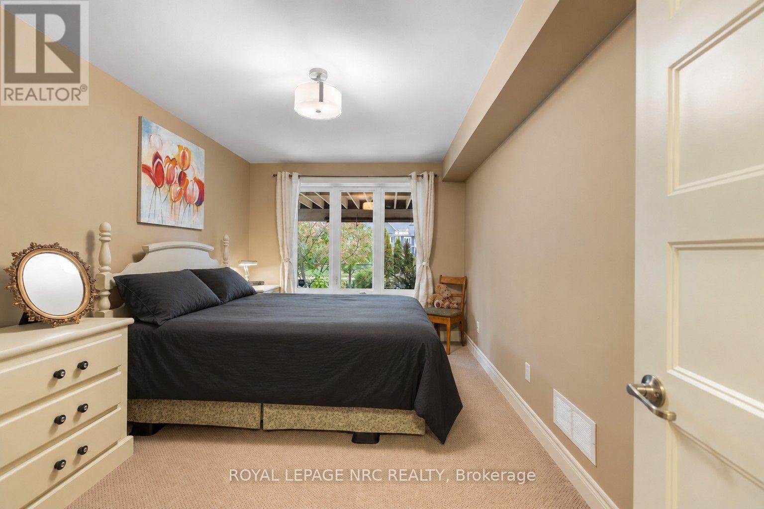 295 Creekside Drive Property Photo 43