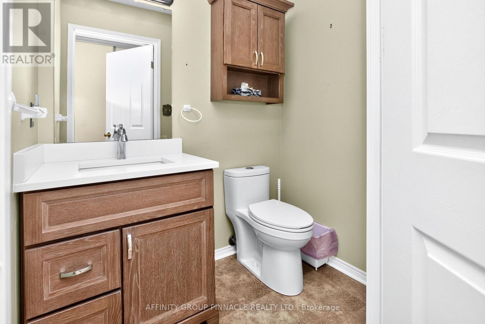 206 - 1 Heritage Way Property Photo 13
