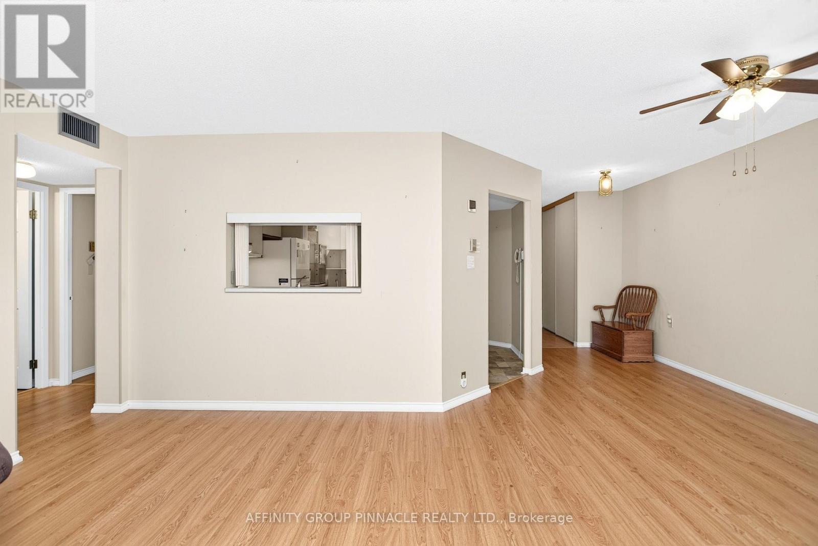 206 - 1 Heritage Way Property Photo 20