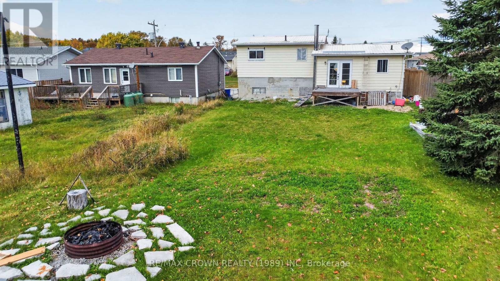 24 Cedar Avenue Property Photo 9