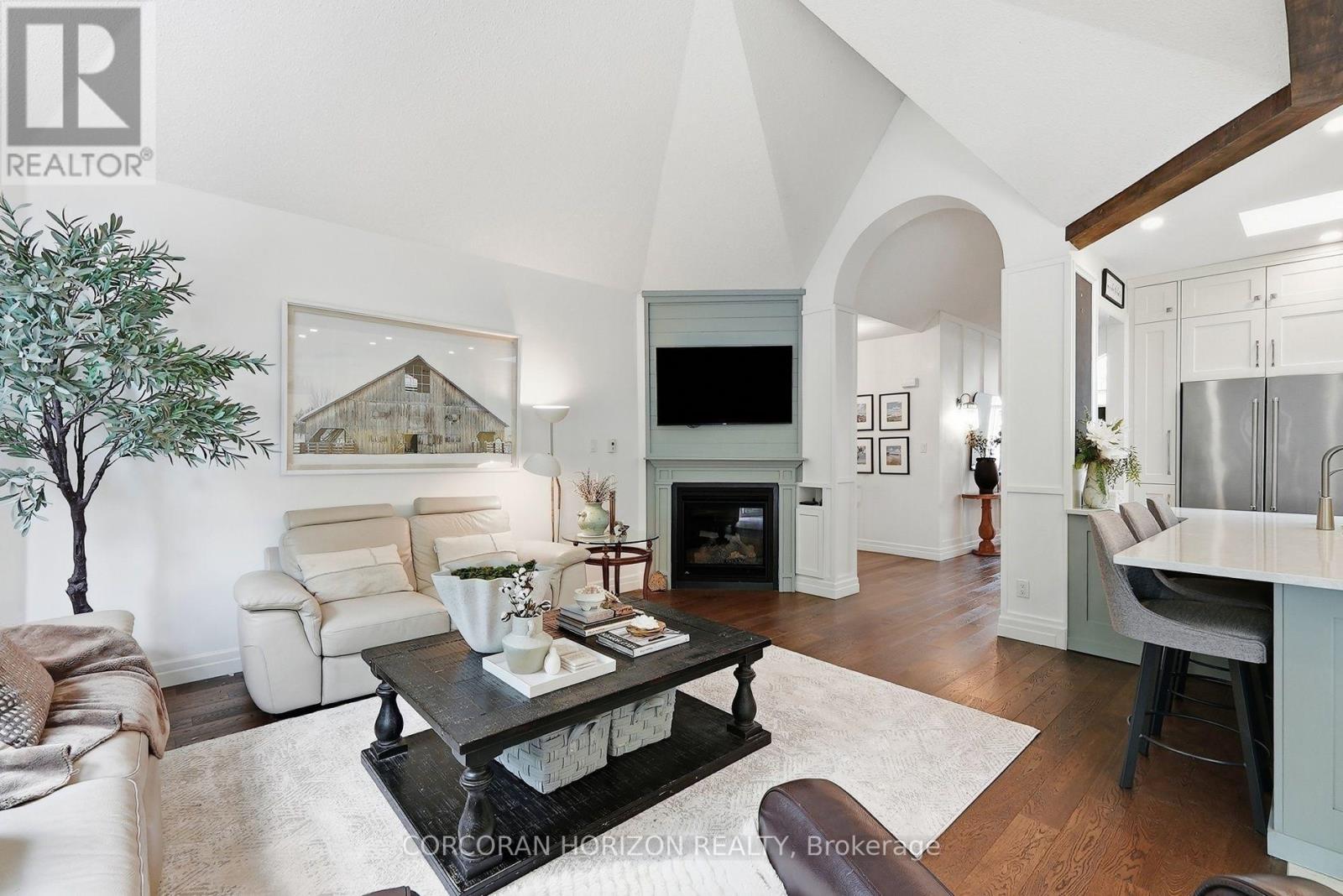 15 Everwood Run Property Photo 9