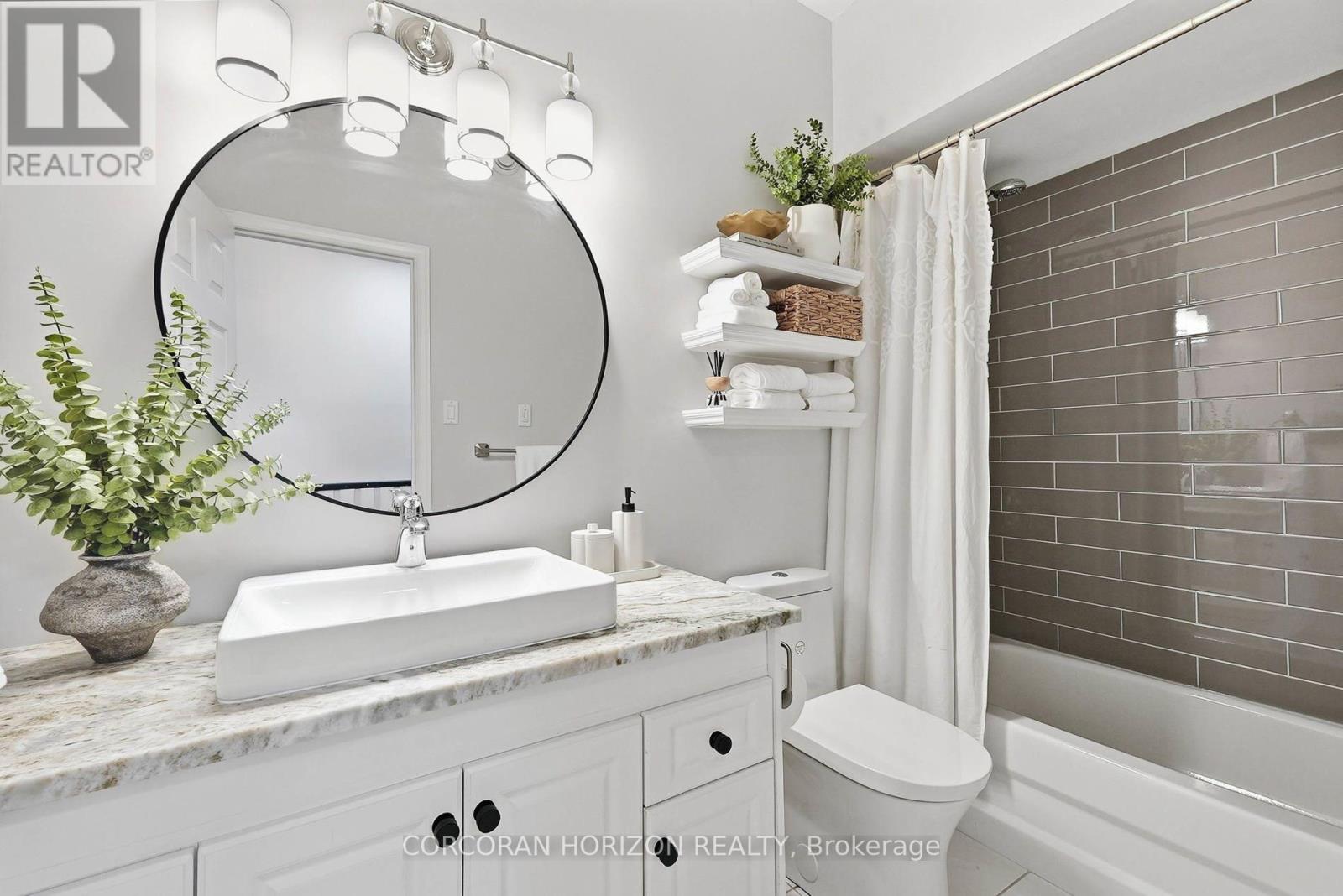 15 Everwood Run Property Photo 24