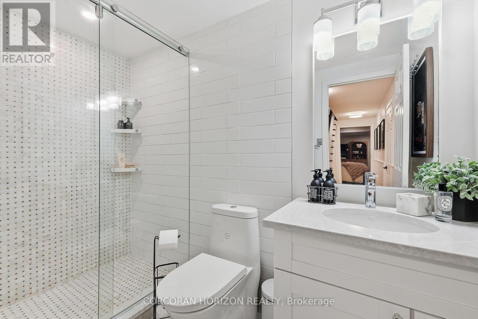 15 Everwood Run Property Photo 34