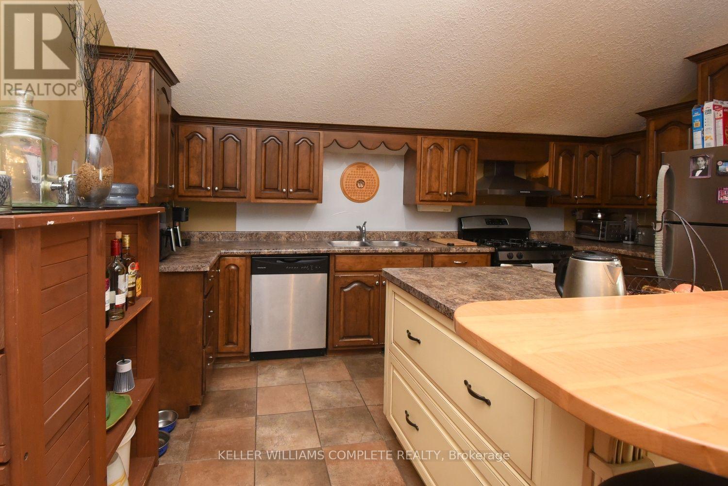 54 Old Mill Road Property Photo 10