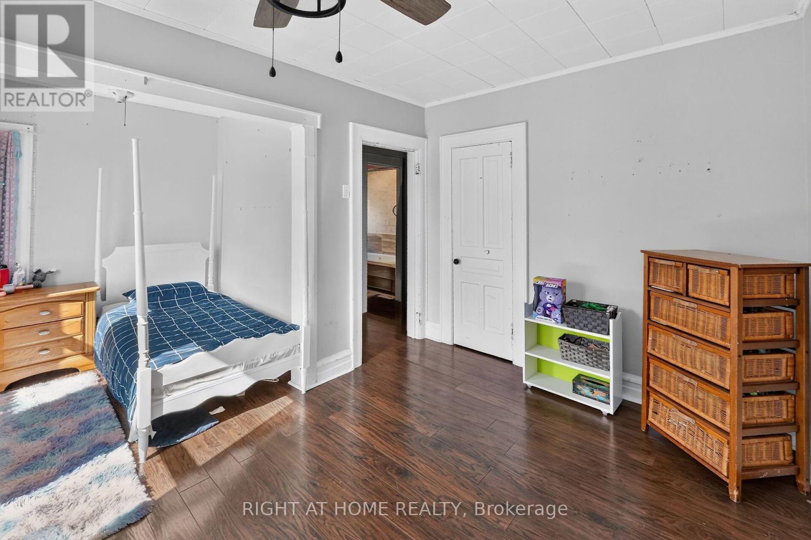 4919 Huron Street Property Photo 21