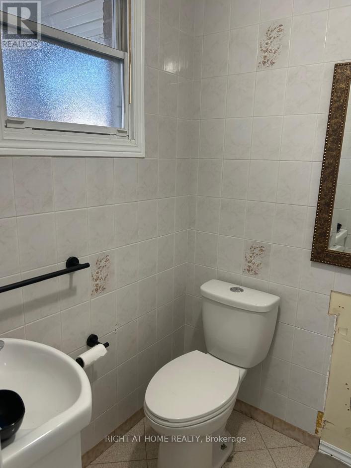 27 Wingfield Place E Property Photo 4