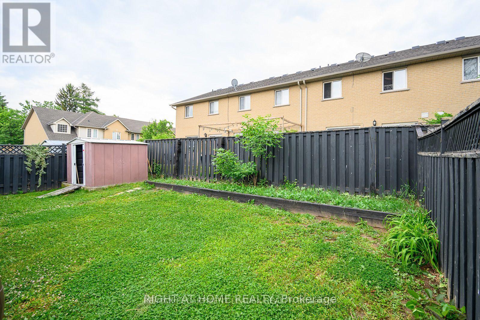 27 Wingfield Place E Property Photo 38