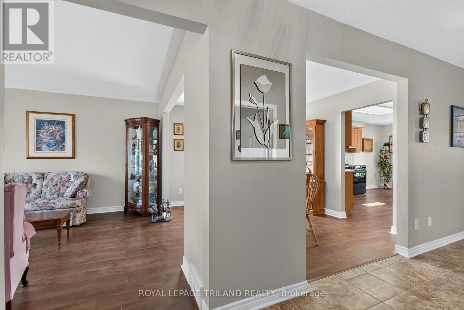 45 Parkview Drive Property Photo 6